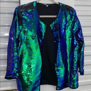 NWT Jacket sale ❤️